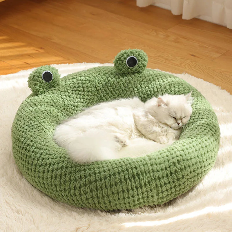 The "Mr. Frog" Plush Cave Bed – Whimsical Semi-Enclosed Hideaway