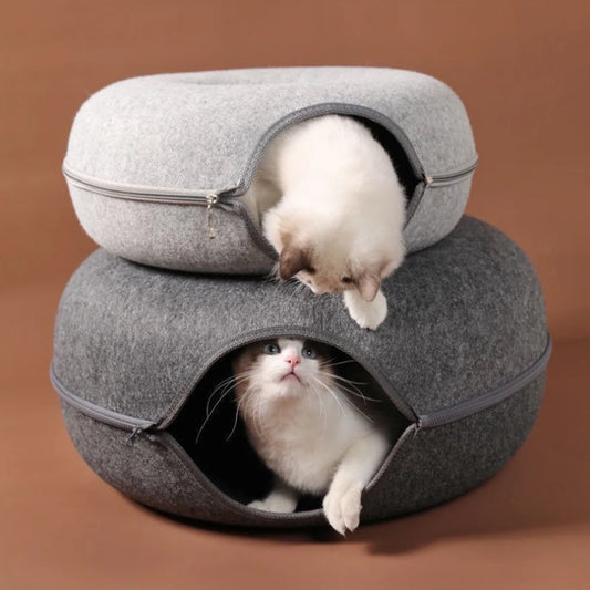 The "Peek-a-Boo" Donut Cat Tunnel Bed – Interactive Felt Cave & Scratcher