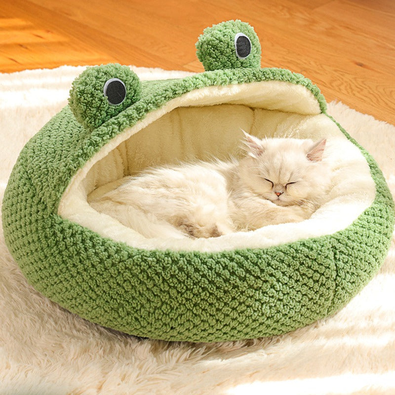 The "Mr. Frog" Plush Cave Bed – Whimsical Semi-Enclosed Hideaway