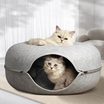 The "Peek-a-Boo" Donut Cat Tunnel Bed – Interactive Felt Cave & Scratcher